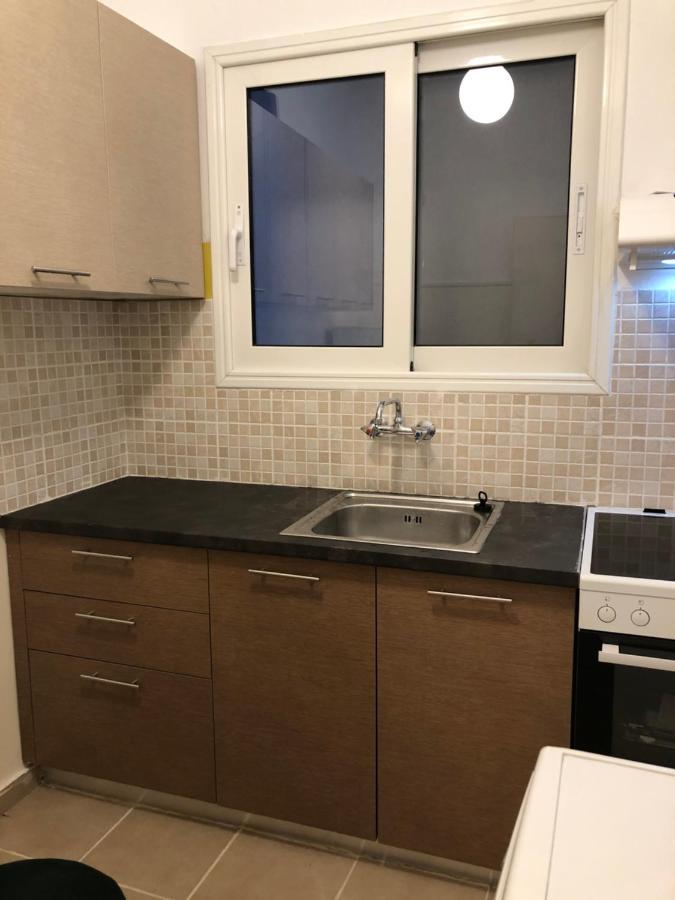 Cosy Apartment In Metaxourgeio Афины Экстерьер фото