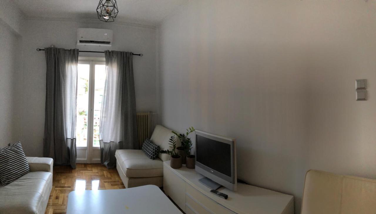 Cosy Apartment In Metaxourgeio Афины Экстерьер фото